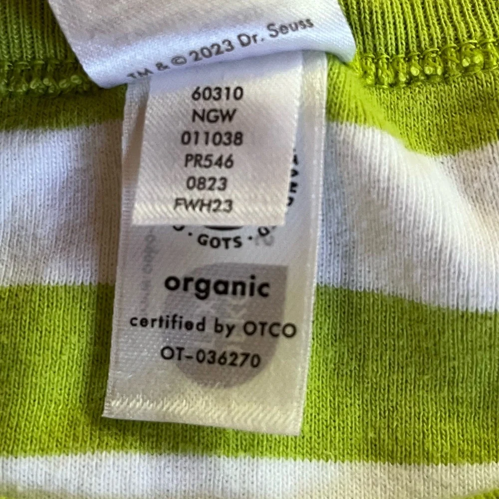 Hanna Andersson Dr. Seuss Grinch PJ Top - Picture 7 of 12